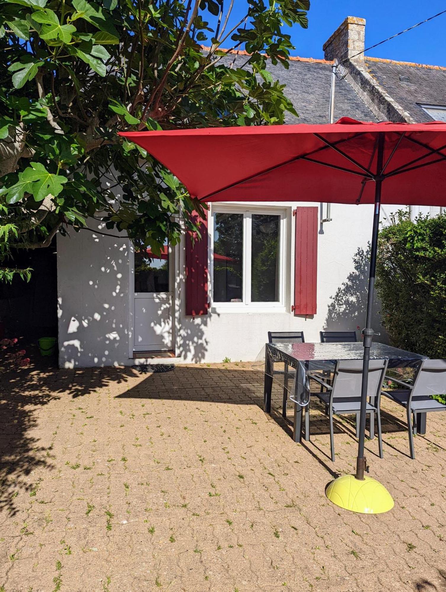 VIEUX PASSAGE, Maison avec cour privée à 150 m du PORT et de la PLAGE Plouhinec (Morbihan) Exterior foto